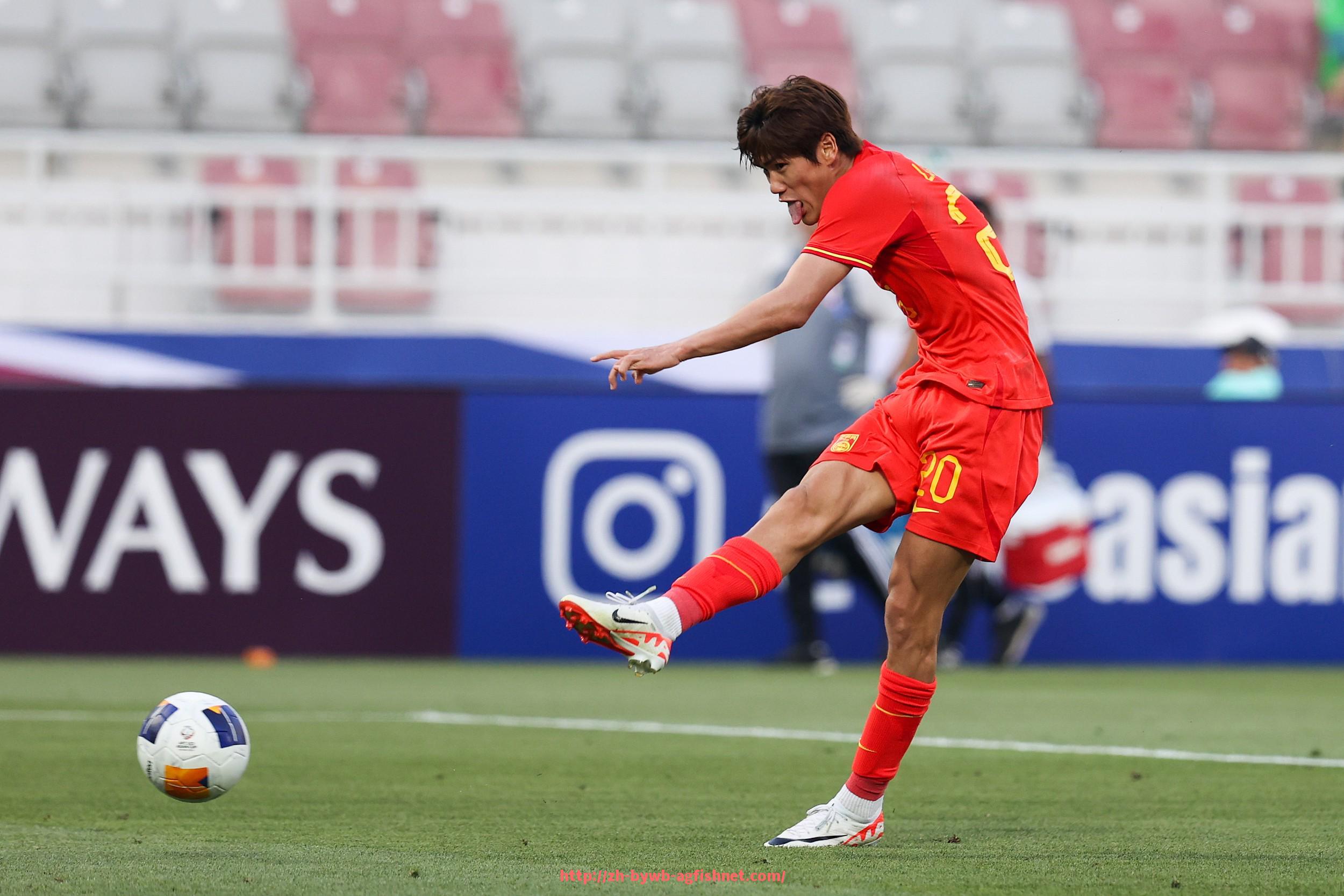 AG捕鱼王官网-法甲外援加盟动态与各队引援策略差异解析